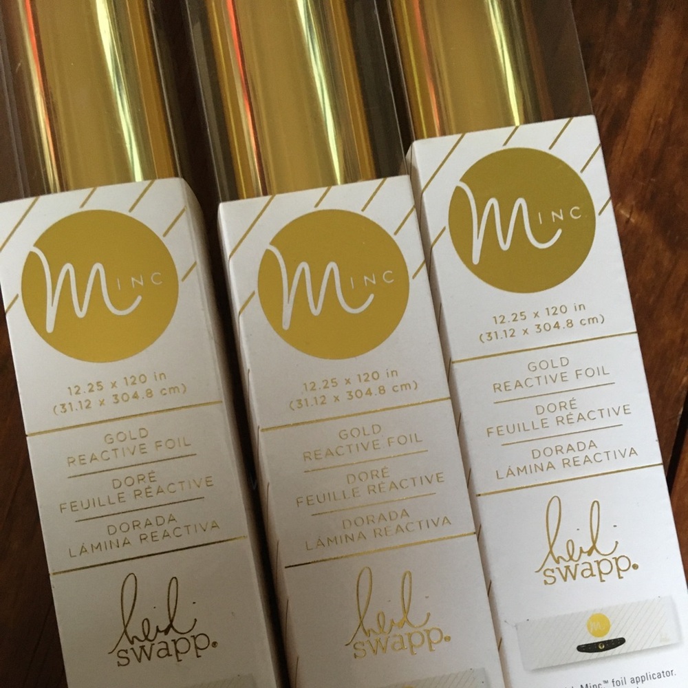 Gold reactive foil M INC